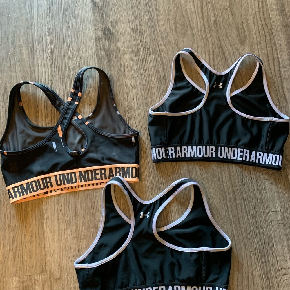 3 Women’s Dri Fit Under Armour Size Med  Bras - Picture 2 of 8